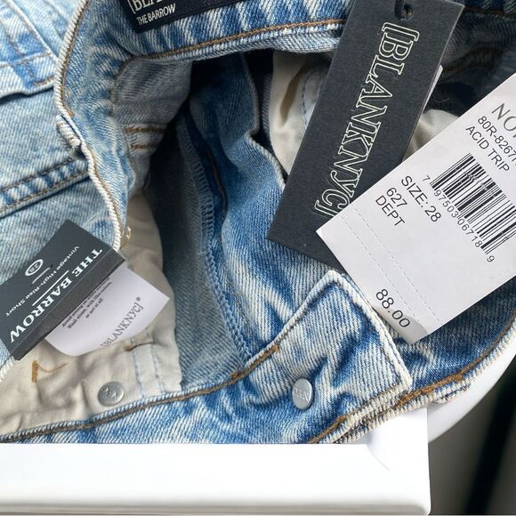 Blank NYC Nordstrom Barrow Vintage Inspired Distressed Acid Wash Cutoff Shorts - Picture 7 of 9